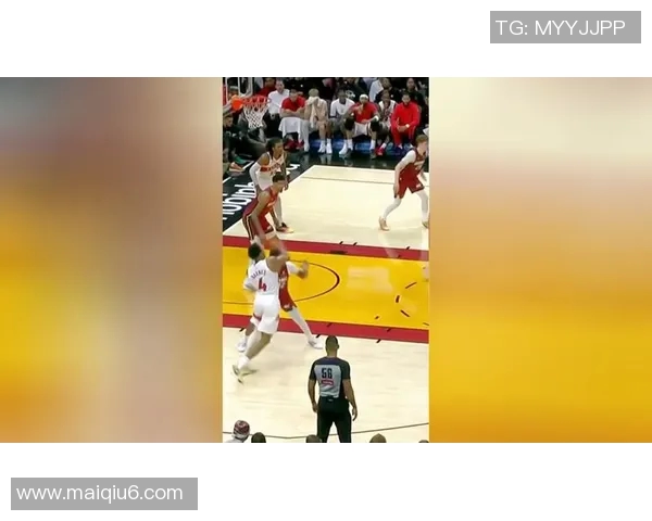 猛龙对决热火激战正酣球迷期待精彩瞬间与胜负悬念