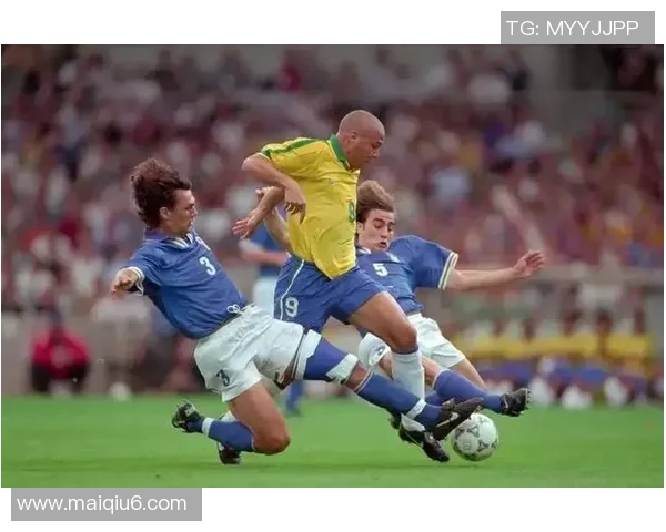 西班牙与巴西世界杯对决历史回顾与精彩瞬间分析